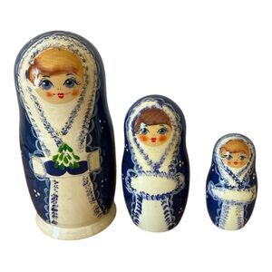 Wooden Russian Matryoshka Nesting Wooden Hand Painted Set Of 3 Blue Dolls